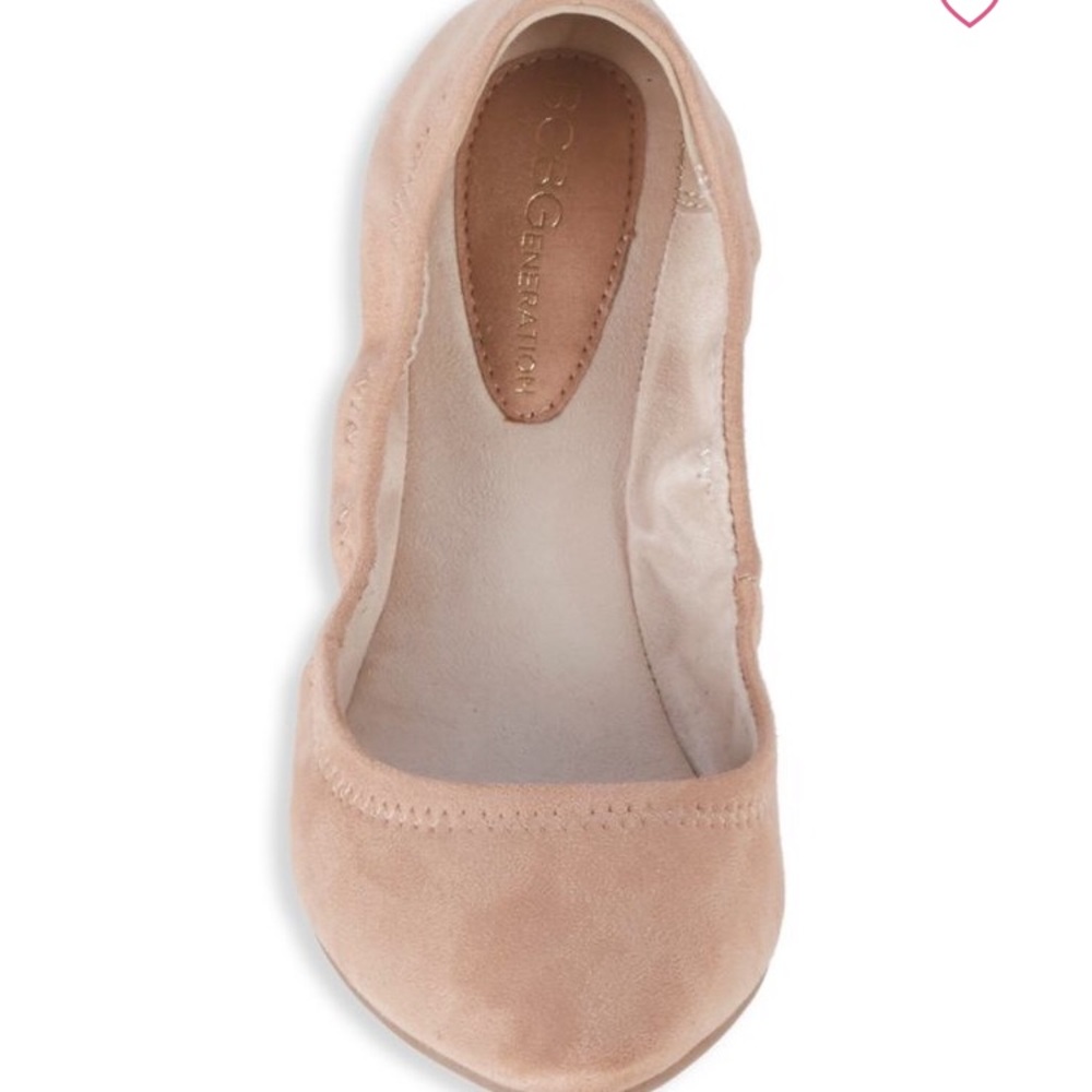 BCBGeneration Nassau casual flat